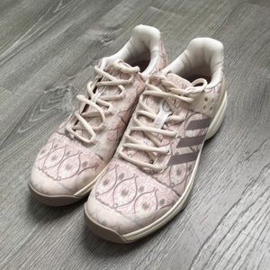 Adidas Womens Ubersonic Sneakers Size 7.5